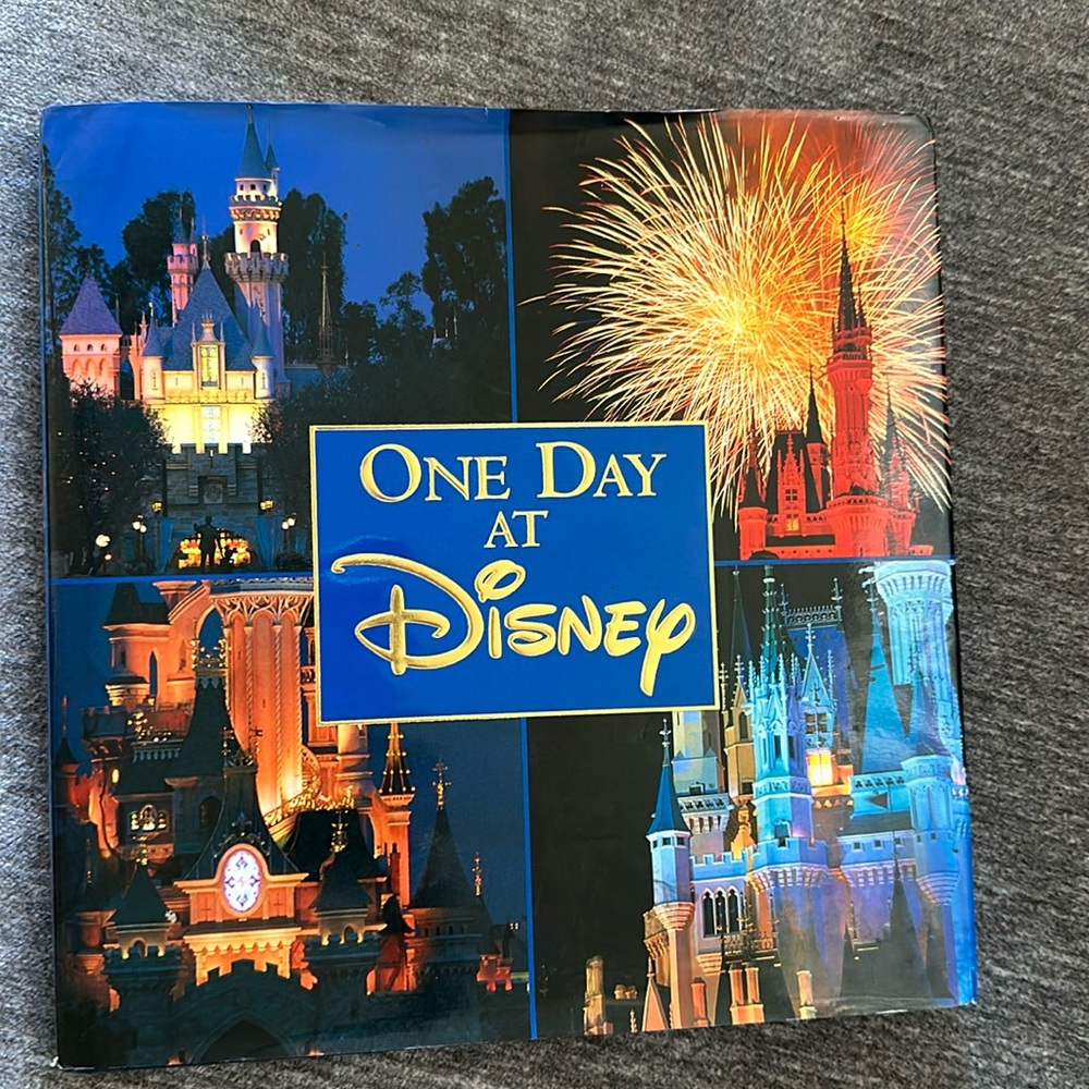 Vintage 1999 Disney Book